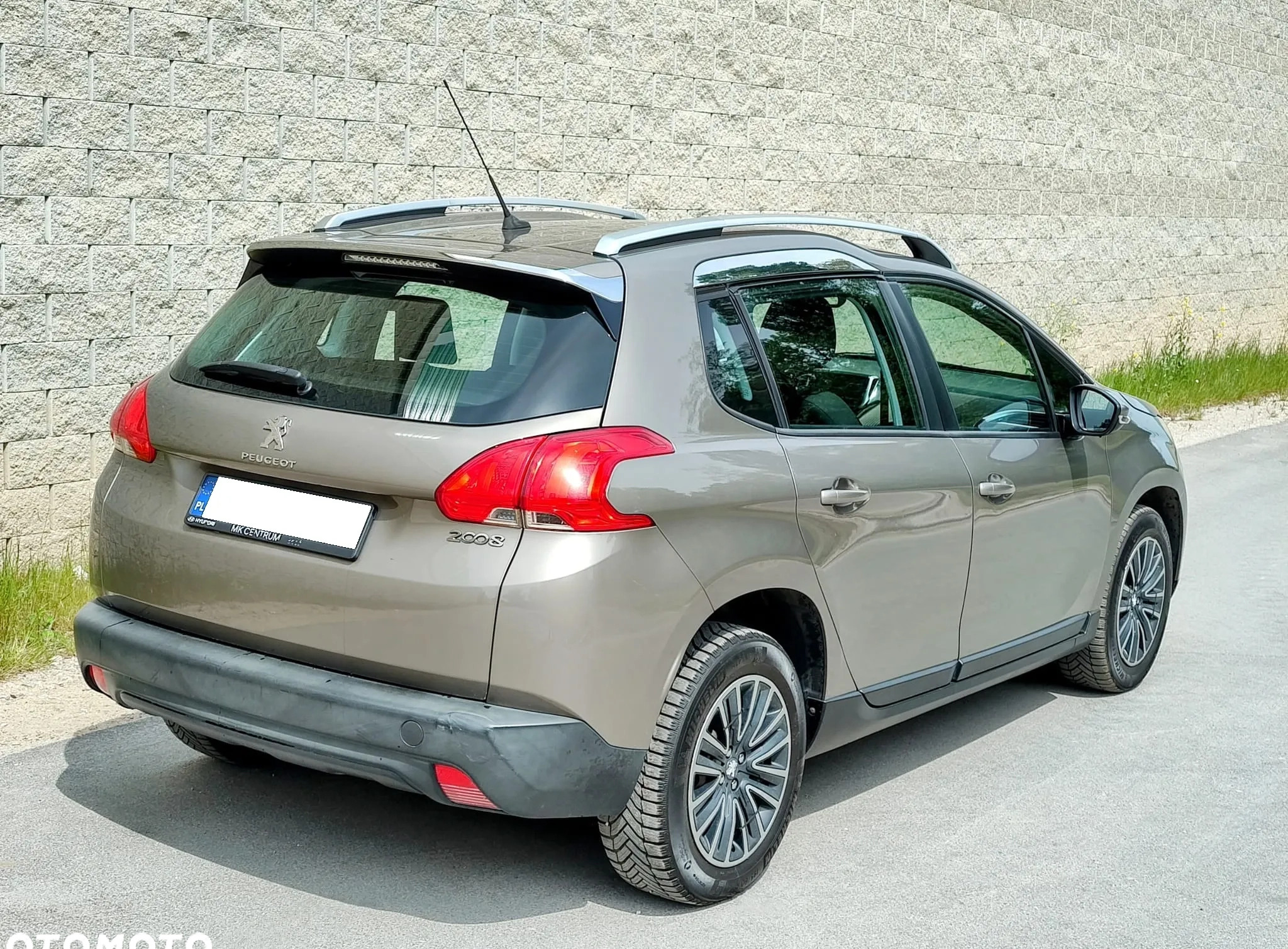 Peugeot 2008 cena 36700 przebieg: 134000, rok produkcji 2013 z Łódź małe 277